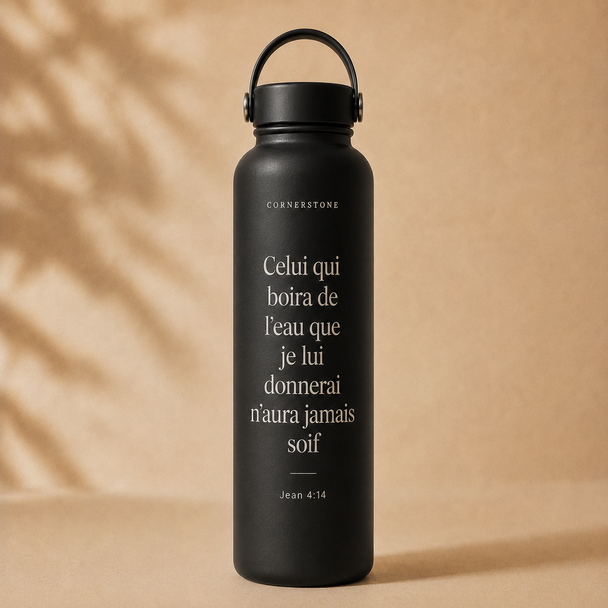 Gourde Cornerstone noire avec verset Jean 4:14 en français